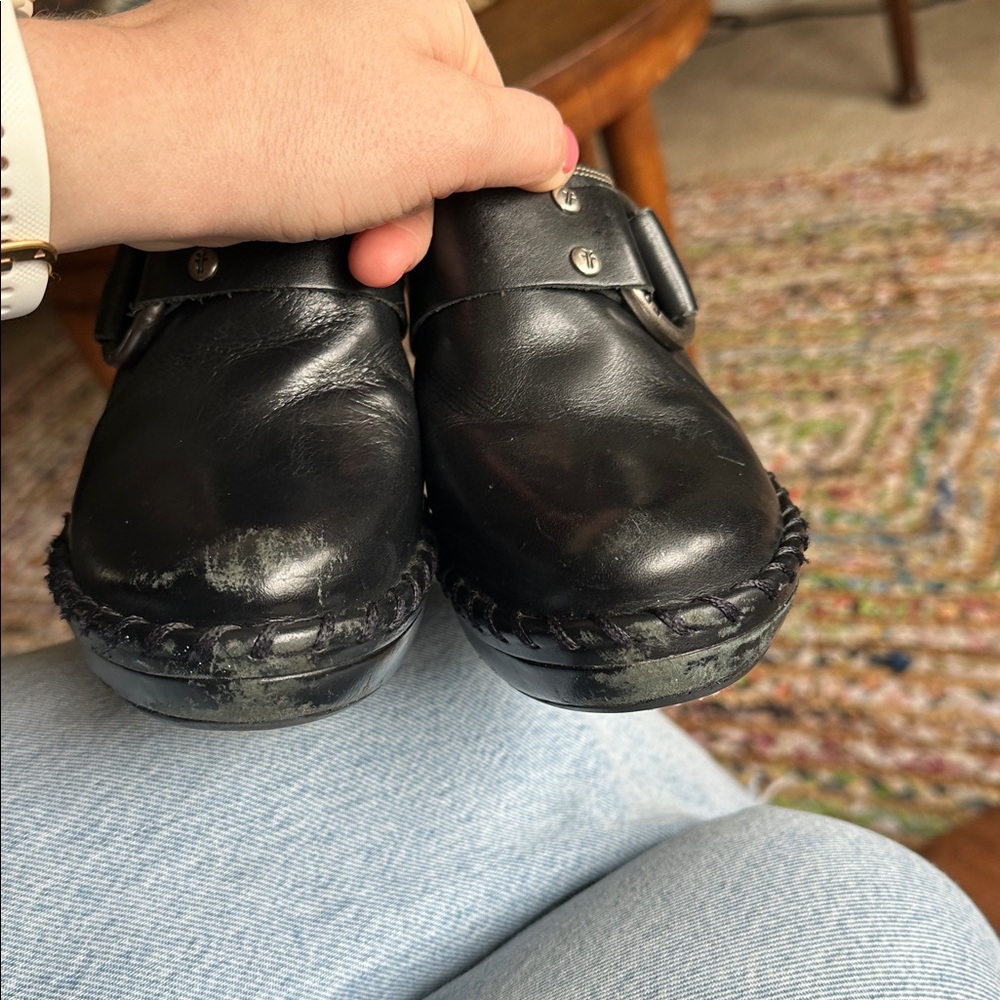 Frye Clogs - Picture 4 of 8
